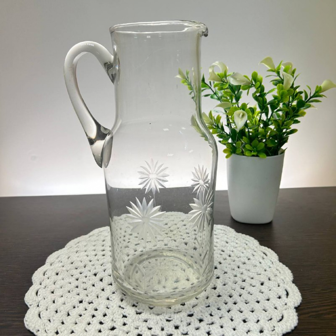 Кувшин для холодных напитков. Стекло с алмазной гранью "Цветы". Винтаж, СССР. Картинка 1